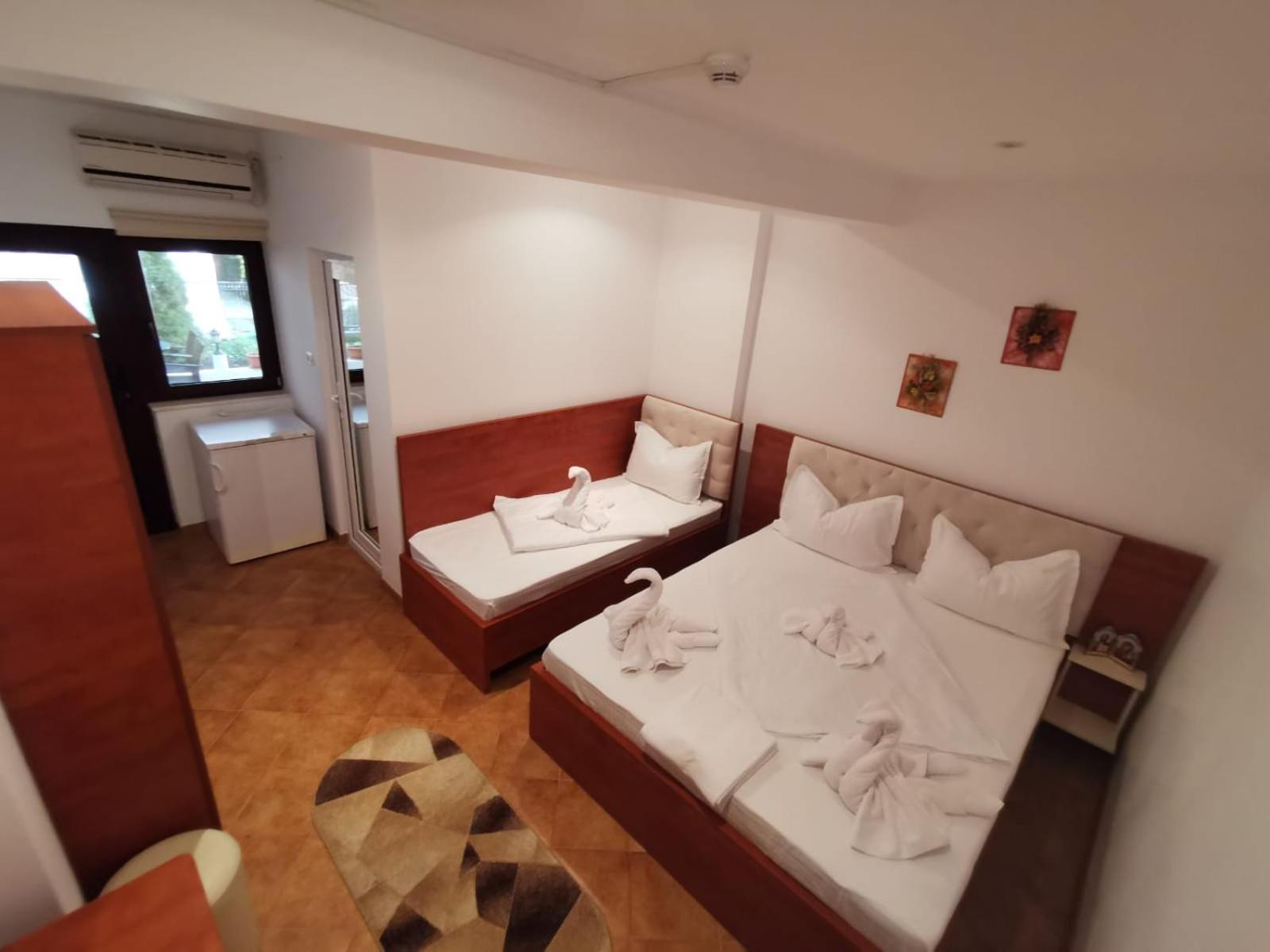 Pensiunea Miruna Valentin Jupiter Room photo