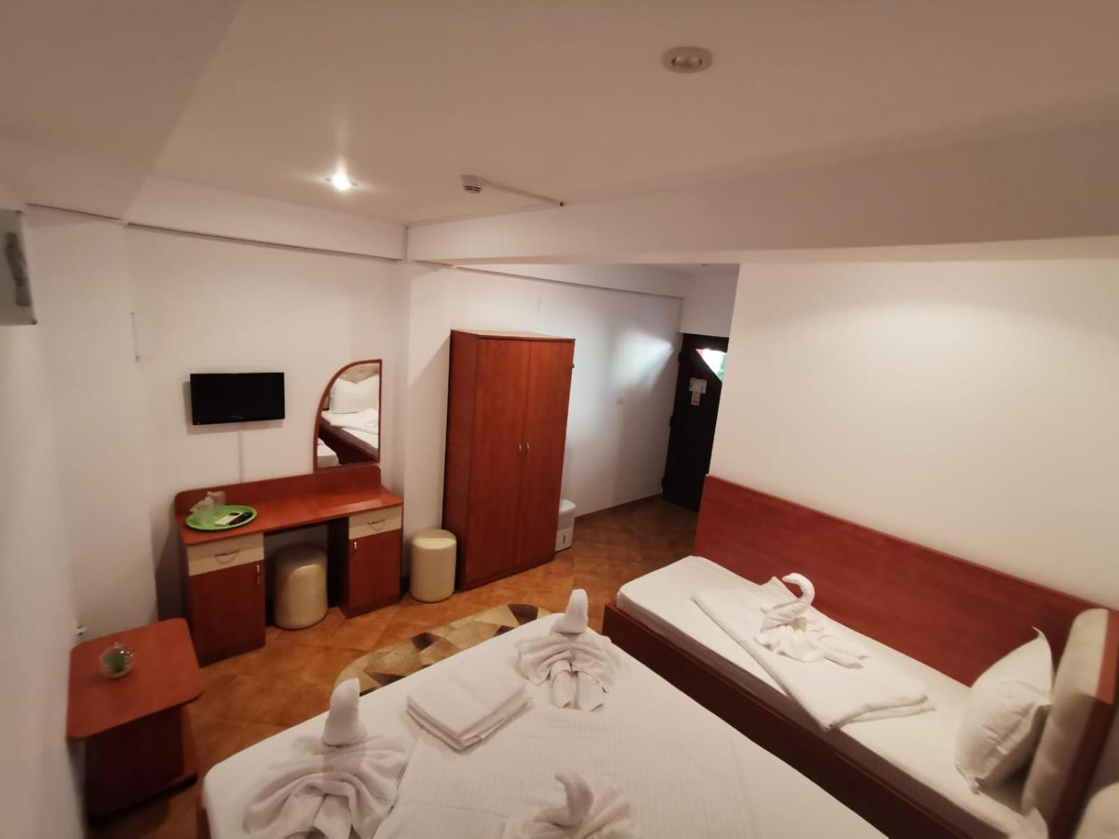 Pensiunea Miruna Valentin Jupiter Room photo