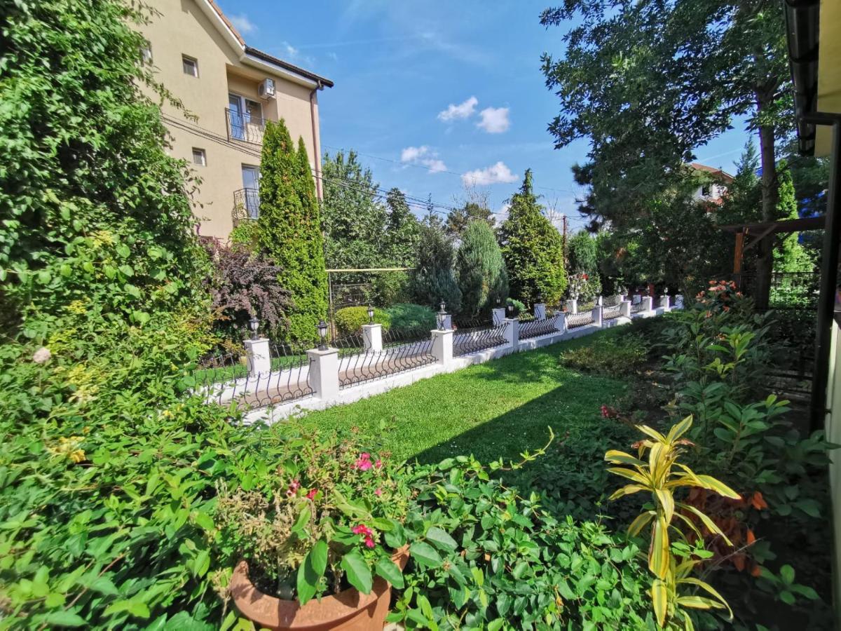 Pensiunea Miruna Valentin Jupiter Exterior photo